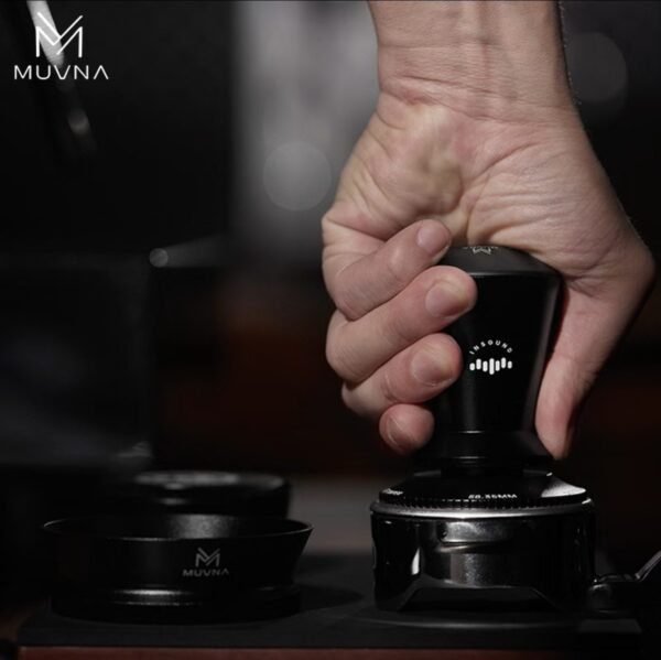 MUVNA DIGITAL CALIBRATED COFFEE TAMPER: 58.35MM RIBBED BASE BLACK - Image 3
