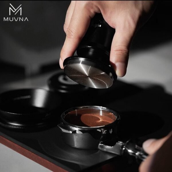 MUVNA DIGITAL CALIBRATED COFFEE TAMPER: 58.35MM RIBBED BASE BLACK - Image 7