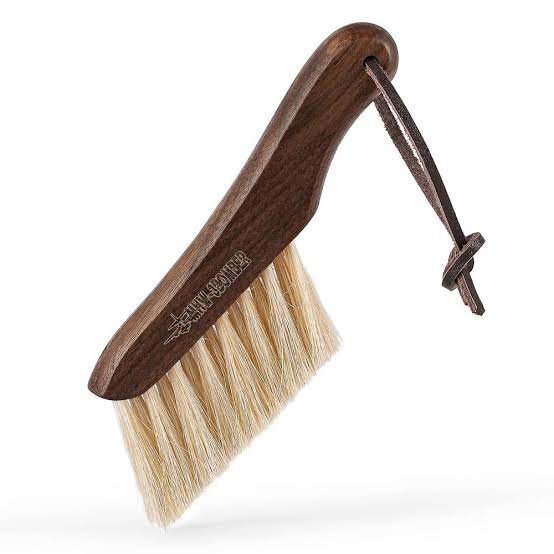 Mhw Knife Brush-white- walnut+horse hair