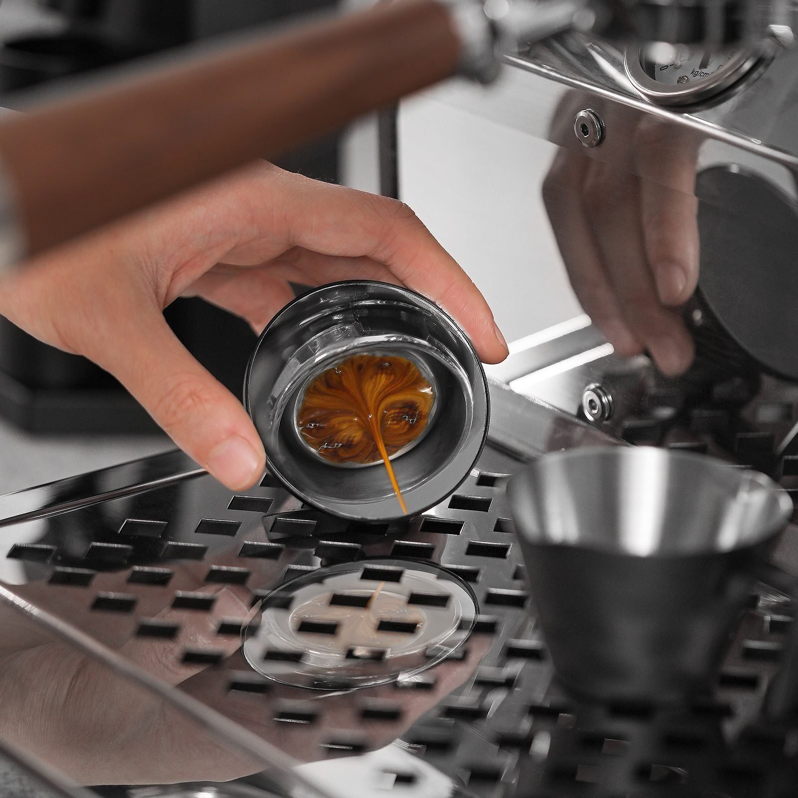 ⁦Mhw Coffee Extraction Observation M5503 Mirror Black⁩ - الصورة ⁦4⁩