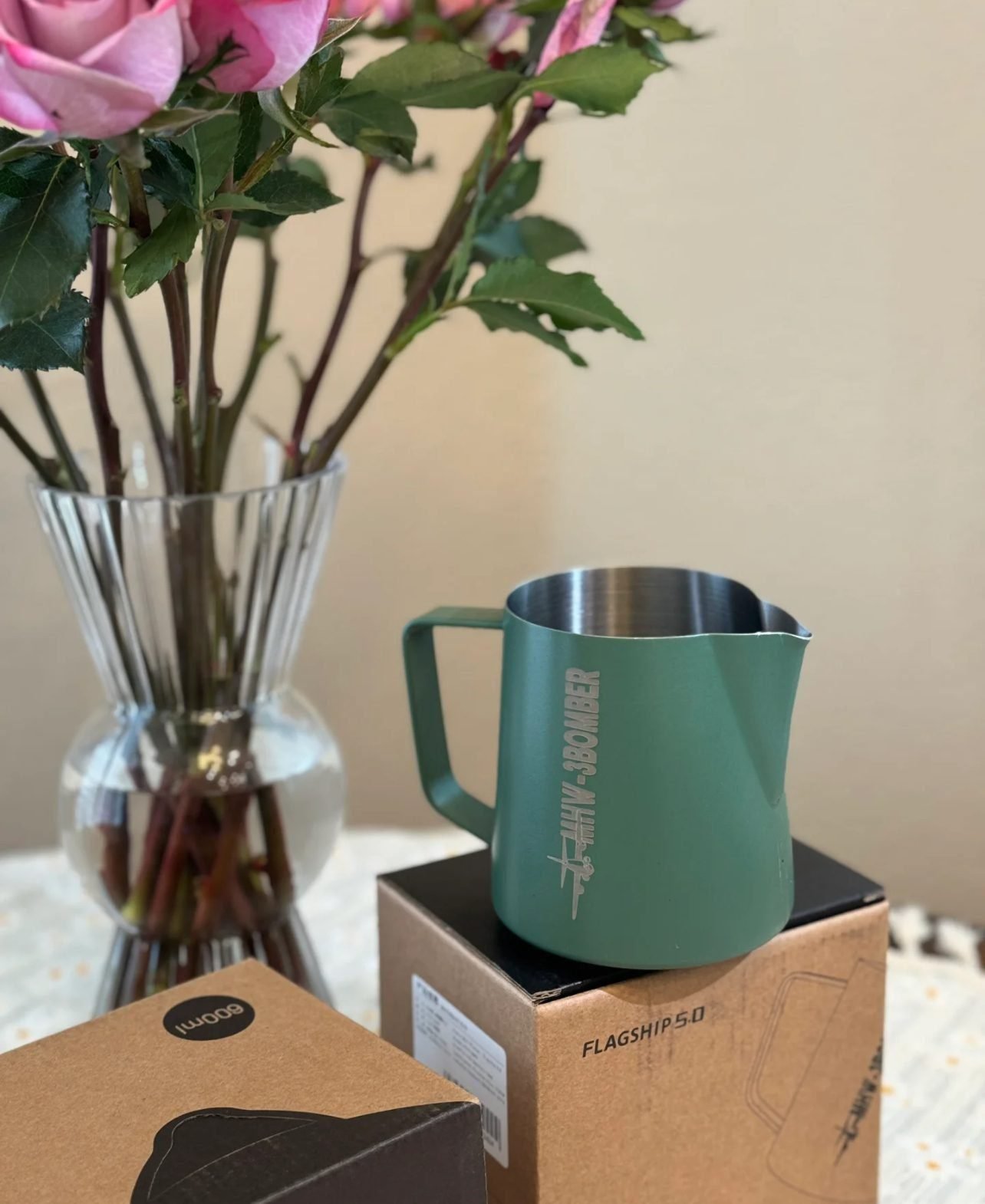 ⁦MHW Milk pitcher 5.0 500 ml- Wilderness Green⁩ - الصورة ⁦4⁩