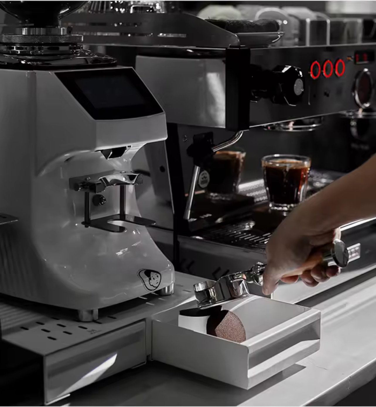 MUVNA Two Drawer Espresso Cracker Box - الصورة 3