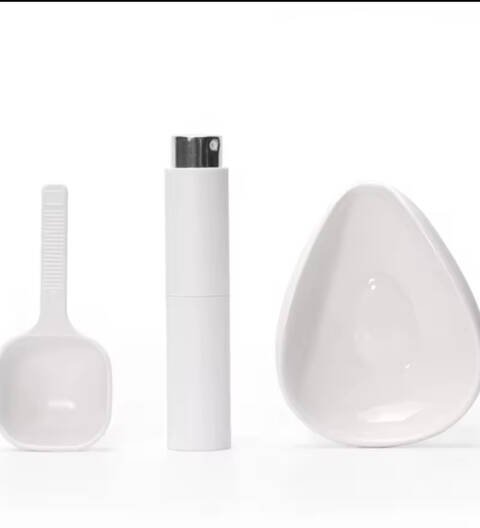 Dosing tray +spray +scoop