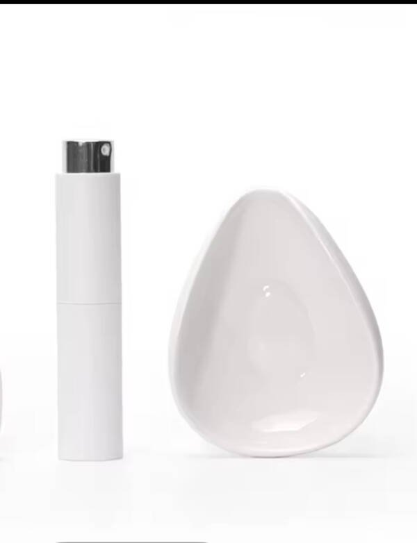 Dosing tray +spray