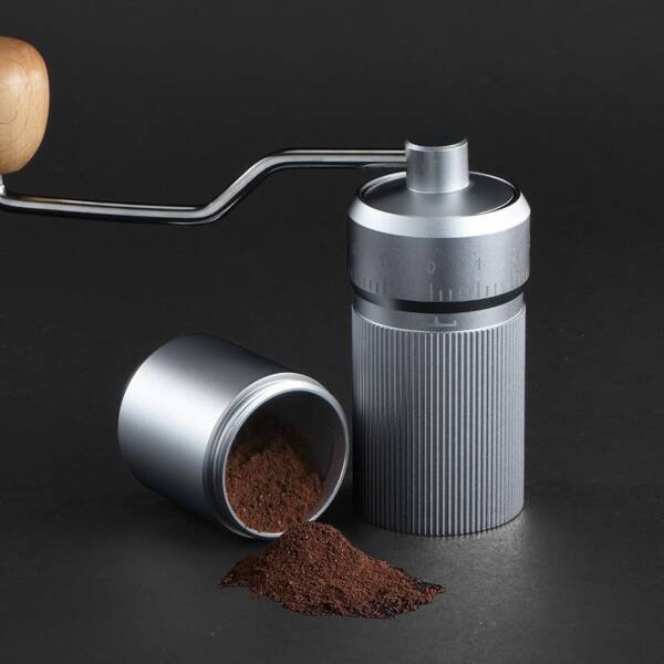 ⁦Manual Coffee Grinder⁩ - الصورة ⁦4⁩