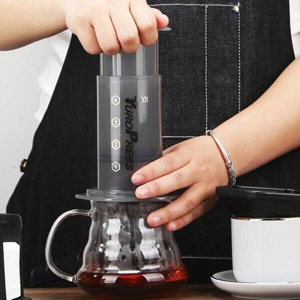 ⁦YUROPRESS COFFEE MAKER SET WITH FILTER⁩ - الصورة ⁦2⁩