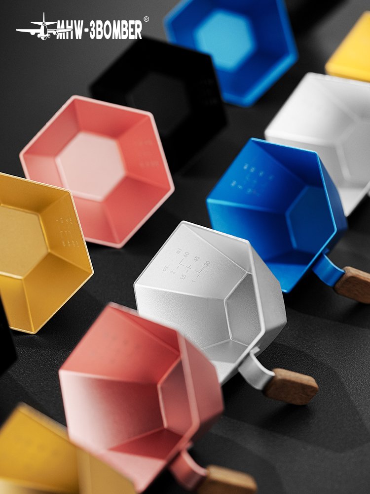 ⁦MHW-3BOMBER PRISM MEASURING CUP⁩ - الصورة ⁦3⁩