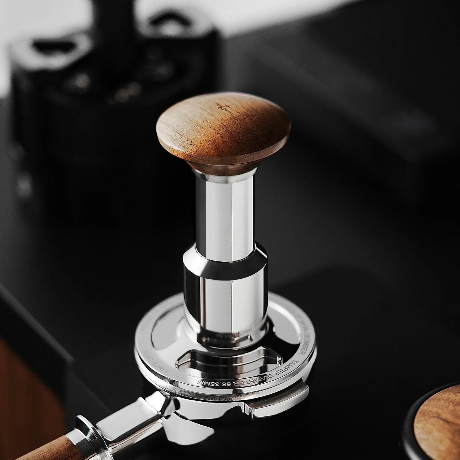 MHW-3BOMBER KNIGHT IMPACT TAMPER Wood Grain - الصورة 6