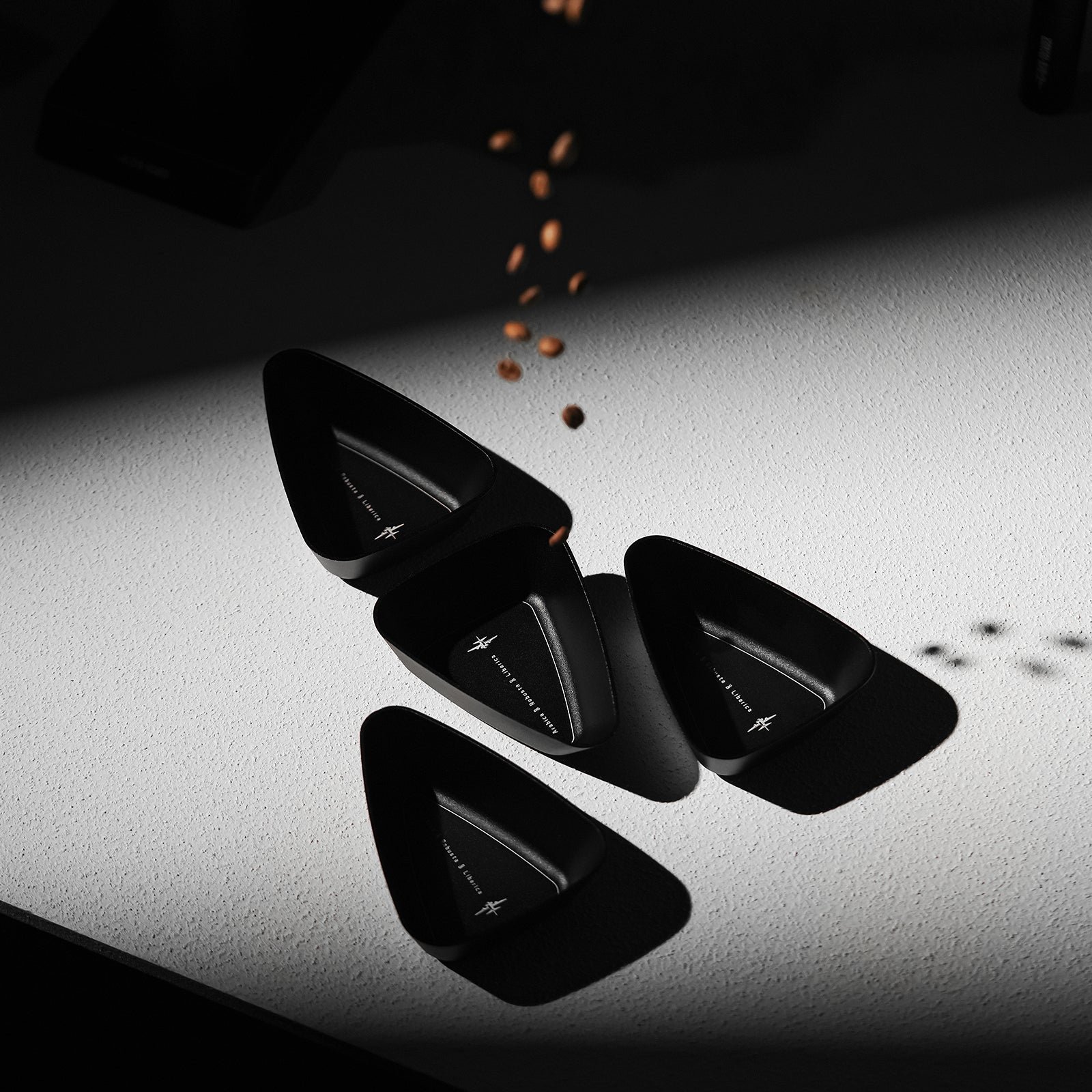 ⁦MHW-3BOMBER BEANBOAT COFFEE BEAN DOSING CUP⁩ - الصورة ⁦3⁩