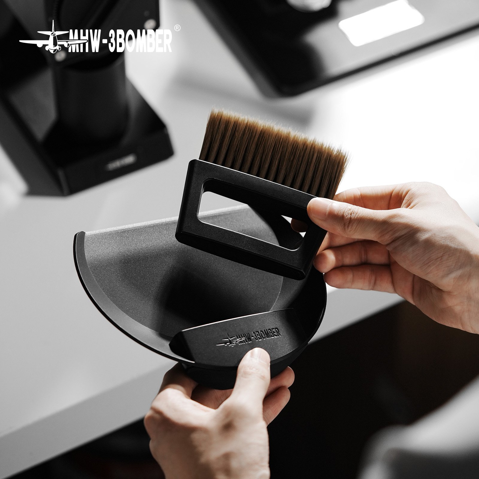 ⁦MHW-3BOMBER COFFEE BAR BRUSH SET⁩ - الصورة ⁦6⁩