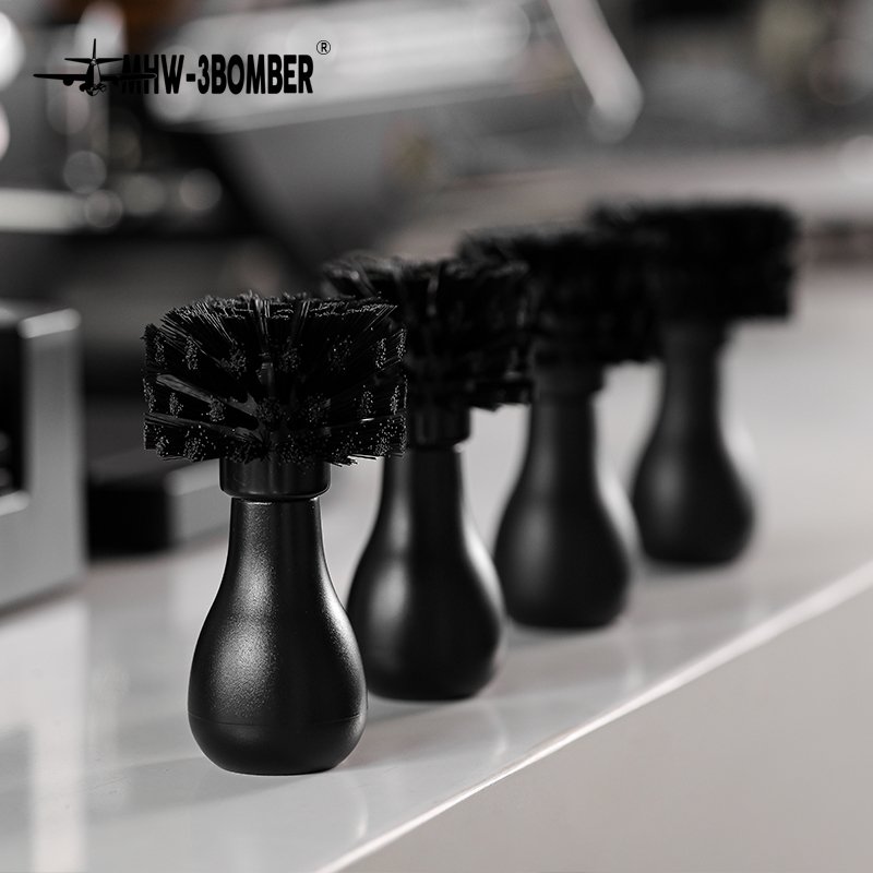 ⁦58–MHW-3BOMBER COFFEE PORTAFILTER CLEANING BRUSH⁩ - الصورة ⁦4⁩