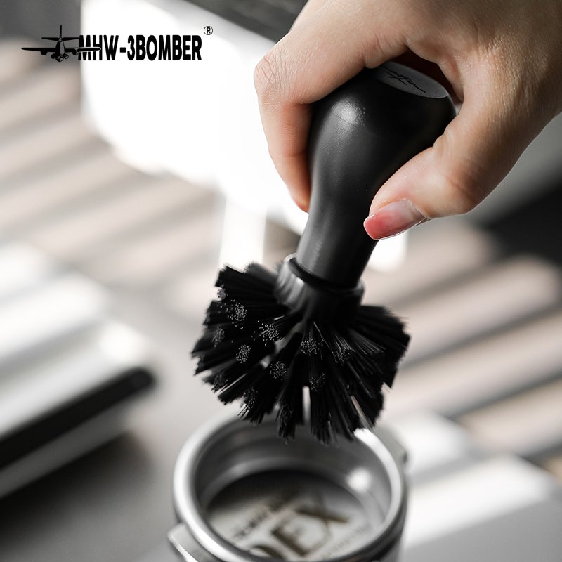 ⁦58–MHW-3BOMBER COFFEE PORTAFILTER CLEANING BRUSH⁩ - الصورة ⁦5⁩