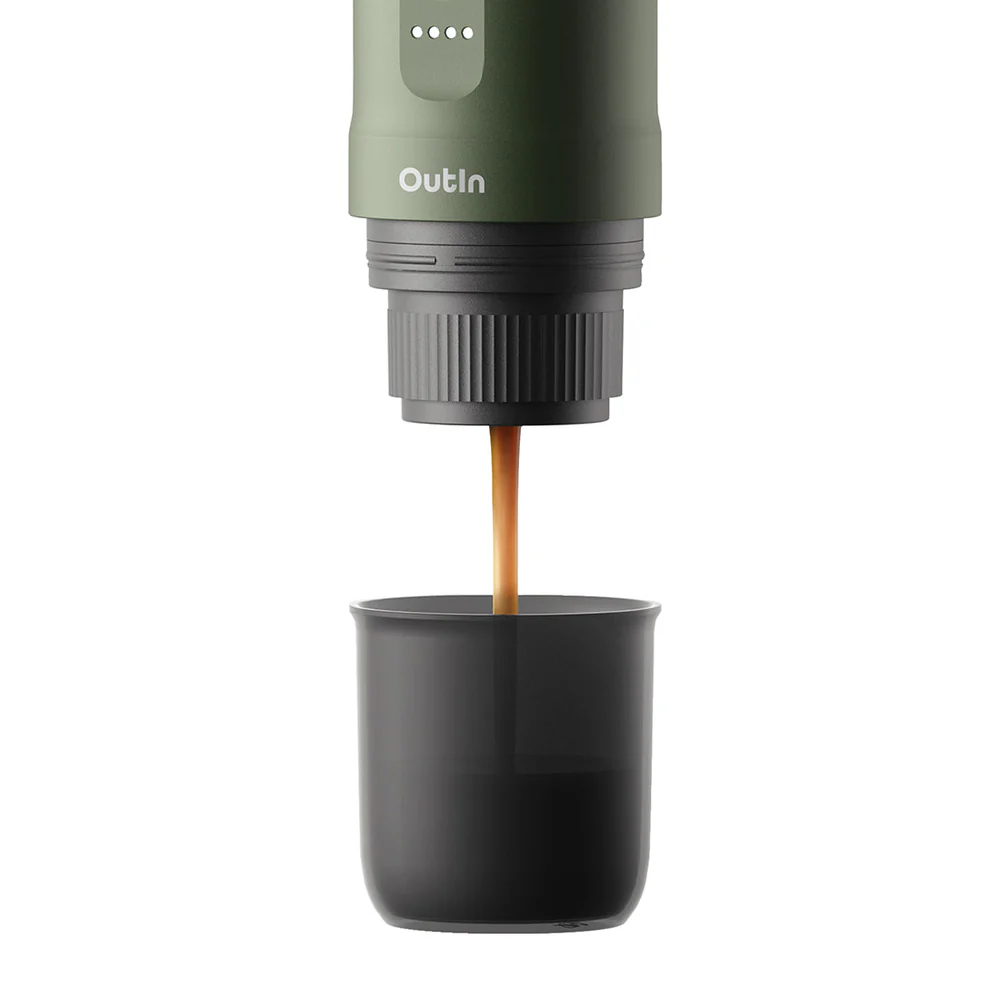 ⁦OutIn Nano Portable Espresso Machine (Forest Green)⁩ - الصورة ⁦5⁩