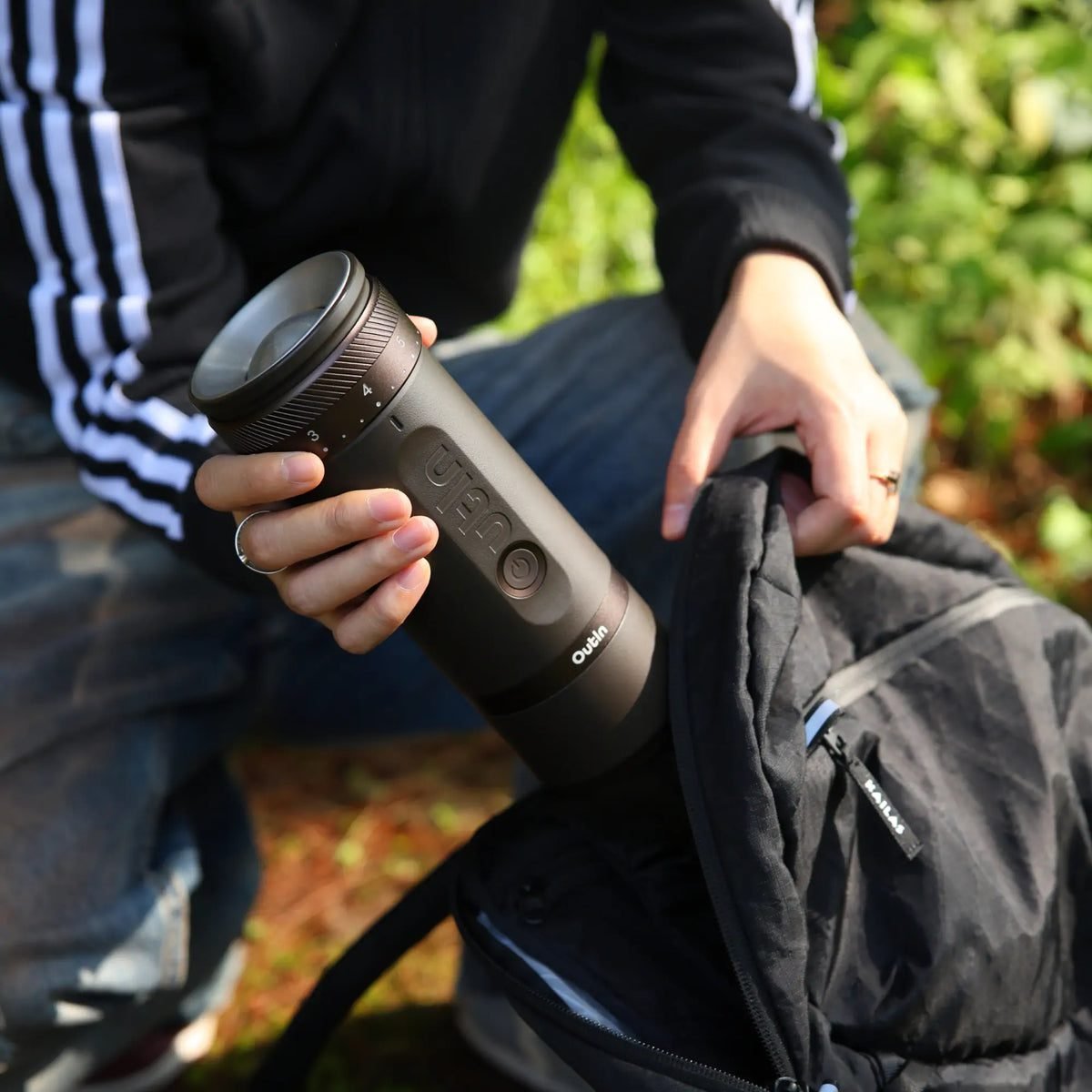 OutIn Fino Portable Electric Coffee Grinder - الصورة 6