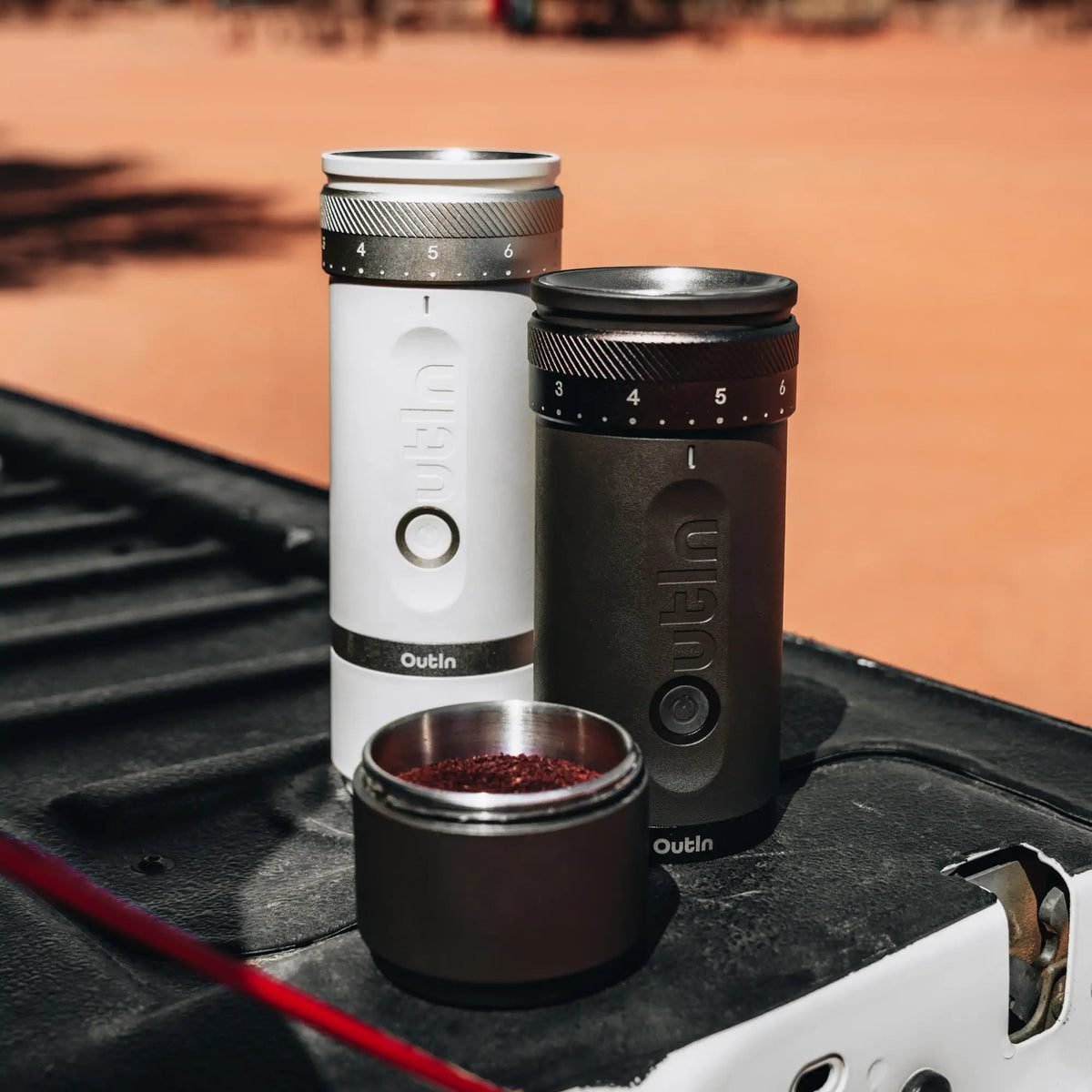 OutIn Fino Portable Electric Coffee Grinder - الصورة 7