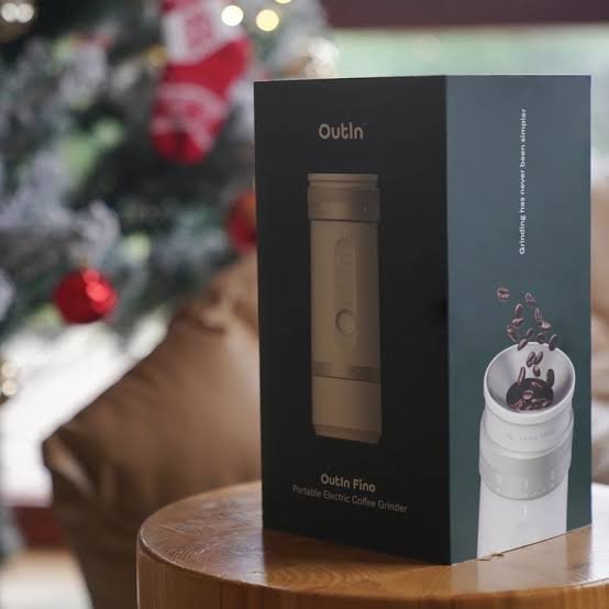 ⁦OutIn Fino Portable Electric Coffee Grinder⁩ - الصورة ⁦9⁩