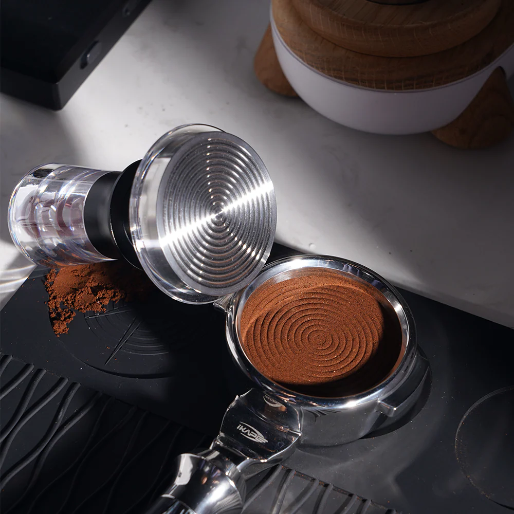 ⁦IKAPE V3 Coffee Calibrated Tamper Transparent v2 58.5 mm⁩ - الصورة ⁦6⁩