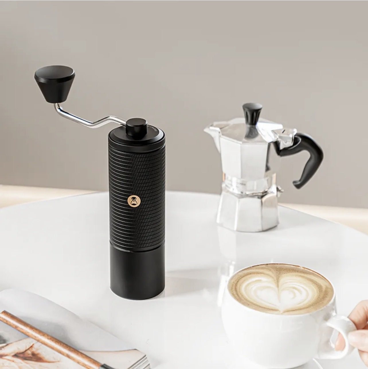 ⁦TIMEMORE C5 ESP COFFEE GRINDER: BLACK⁩ - الصورة ⁦6⁩