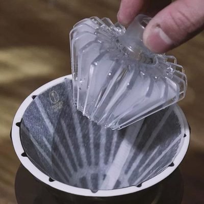 ⁦أداة تثبيت فلتر القهوة المقطرة⁩ - الصورة ⁦2⁩